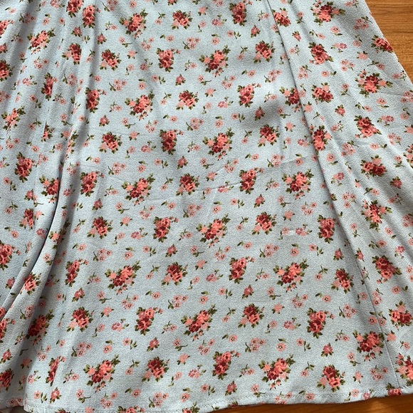 Reformation Presley Dress Petunia Floral - Picture 6 of 15